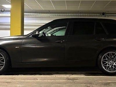 Brunmetalic Begagnad 2017 BMW 320 Kombi | 179 000 kr (Superpris)