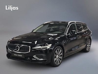 Svart Begagnad 2021 Volvo V60 Inscription Kombi | 339 000 kr (Marknadspris)