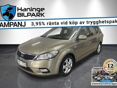 Silver Begagnad 2009 Kia Ceed Halvkombi | 69 995 kr (Marknadspris)