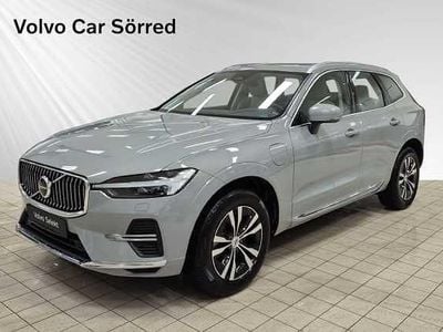 Grå Begagnad 2023 Volvo XC60 Core SUV | 474 900 kr (Marknadspris)