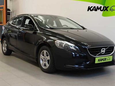 begagnad Volvo V40 D2 Momentum VOC D-Värme B-Kamera 115hk