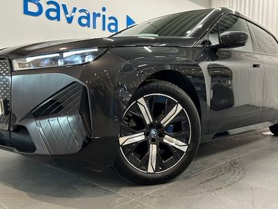 begagnad BMW iX xDrive 50 Sportpaket Exclusive Innovation Comfort Drag