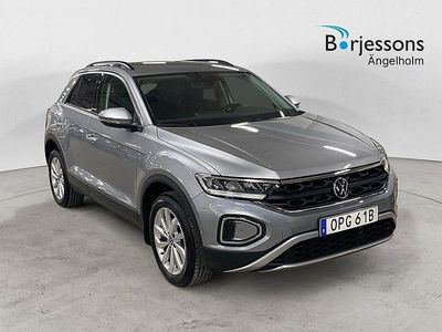 Silver Begagnad 2024 VW T-Roc SUV | 309 000 kr (Marknadspris)