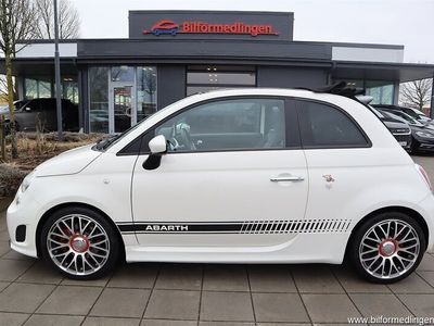 begagnad Fiat 500 Abarth 595C 595C 160hk Turismo Cab Svensksåld