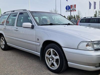 begagnad Volvo V70 2.4 140HK -00 Besiktigad, Nyskattad, Dragkrok, SoV