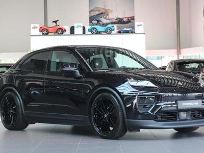Porsche Macan 4 Electric