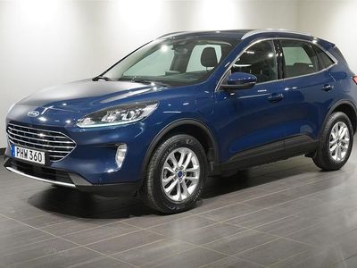 Blå Begagnad 2022 Ford Kuga Titanium SUV | 249 900 kr (Marknadspris)