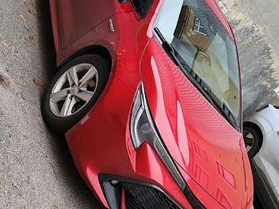 Begagnad 2019 Toyota Corolla Hybrid Halvkombi | 190 000 kr (Bra pris)