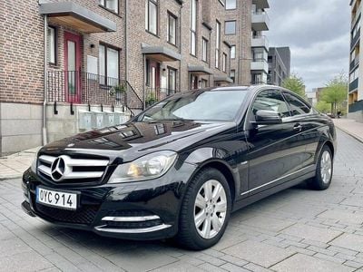 Svart Begagnad 2012 Mercedes C220 Sportkupé | 89 999 kr (Marknadspris)