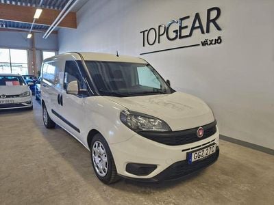 Begagnad Fiat Doblò 105 HK (77 kW) 2019 Vit Minibuss