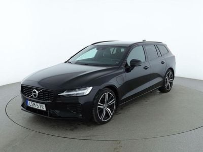 Begagnad Volvo V60 R-Design 344 HK (253 kW) 2021 Svart Kombi