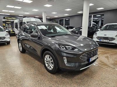 Begagnad Ford Kuga Titanium 224 HK (164 kW) 2022 Grå SUV