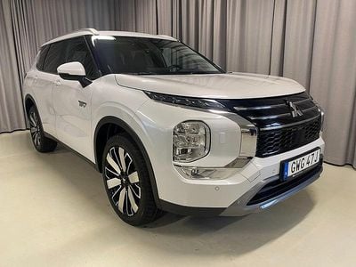 Ny Mitsubishi Outlander P-HEV Intense 136 HK (100 kW) 2025 Vit SUV