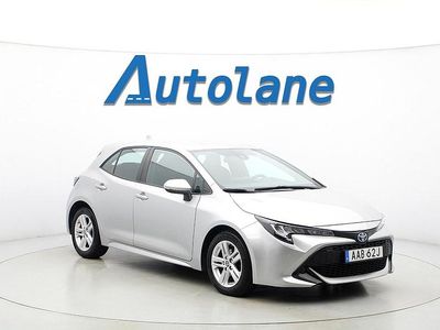 Silver Begagnad 2022 Toyota Corolla Hybrid Active Halvkombi | 189 900 kr (Marknadspris)