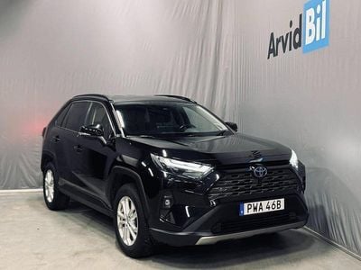 Svart Begagnad 2023 Toyota RAV4 Hybrid Executive SUV | 419 000 kr (Lite dyr)