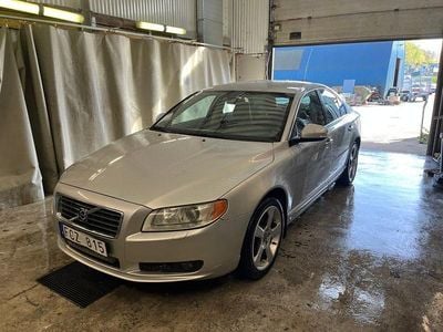 Begagnad 2007 Volvo S80 Momentum Sedan | 79 000 kr (Marknadspris)