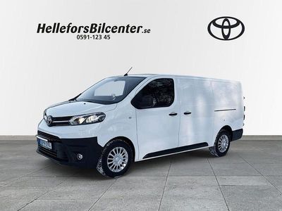 Vit Begagnad 2020 Toyota Proace Comfort Minibuss | 279 500 kr (Marknadspris)