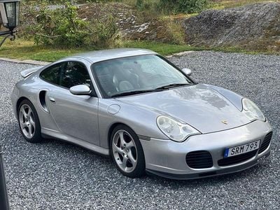 Begagnad 2002 Porsche 911 Turbo Sportkupé | 710 000 kr