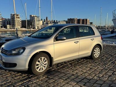 Begagnad VW Golf VI 122 HK (89 kW) 2010 Halvkombi