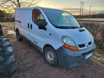 begagnad Renault Trafic Skåpbil 2.7t 1.9 dCi