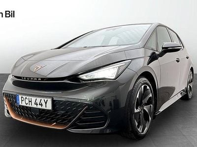 Quasar grey metallic Begagnad 2023 Cupra Born e-Boost Halvkombi | 274 900 kr (Marknadspris)