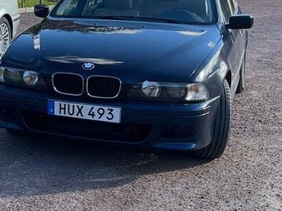 Begagnad 1999 BMW 528 Sedan | 49 000 kr