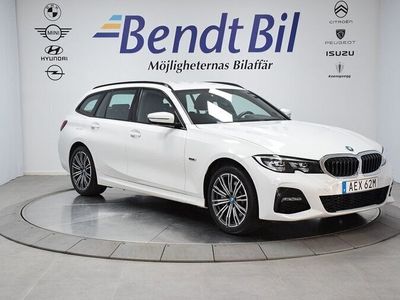 begagnad BMW 328 330e xDrive Touring M Sport Laddhybrid 2022, Kombi