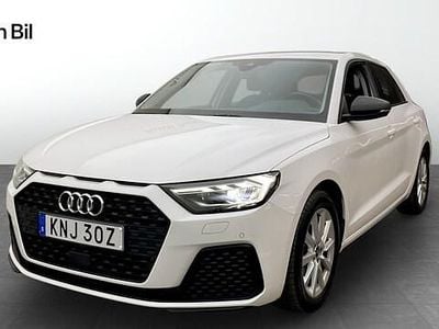 Cortinavit Begagnad 2022 Audi A1 Sportback Proline Halvkombi | 199 000 kr (Bra pris)