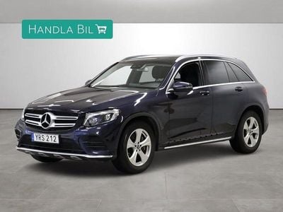 Mörkblå Begagnad 2018 Mercedes GLC220 AMG SUV | 319 900 kr (Marknadspris)