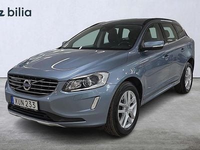 Begagnad Volvo XC60 Momentum 192 HK (141 kW) 2017 Blå SUV