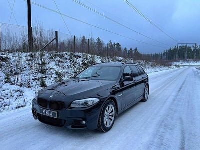 Begagnad BMW 520 M Sport 184 HK (135 kW) 2010 Svart Kombi