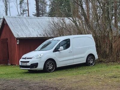 Begagnad 2015 Citroën Berlingo Minibuss | 55 000 kr (Dyr)