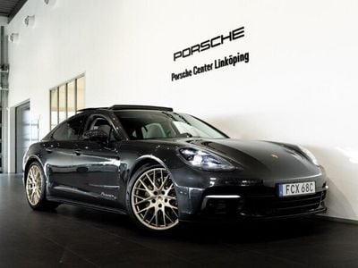 Porsche Panamera 4