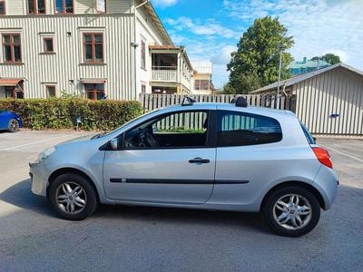 Renault Clio II