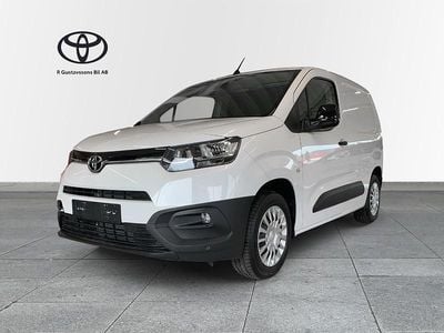 Begagnad Toyota Proace City City 132 HK (97 kW) 2024 Vit Minibuss