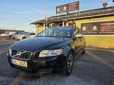 Svart Begagnad 2010 Volvo V50 Kinetic Kombi | 57 900 kr (Marknadspris)