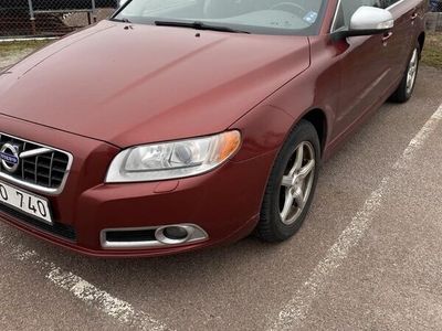 begagnad Volvo V70 D3 Momentum Euro 5