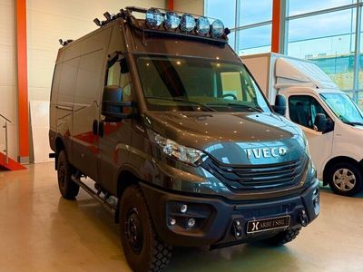 Begagnad Iveco Daily 176 HK (129 kW) 2024 Mörkgrå Van