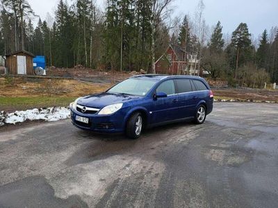 begagnad Opel Vectra Caravan 2.2 Direct Euro 4, kombi, El-Dragkrok