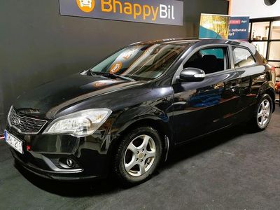 Svart Begagnad 2012 Kia ProCeed Halvkombi | 44 900 kr