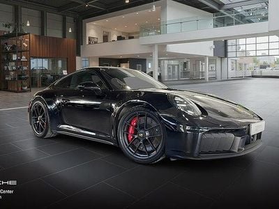 Begagnad Porsche 911 Carrera 4 GTS 485 HK (356 kW) 2024 Svart
