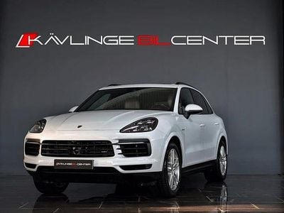 Vit Begagnad 2020 Porsche Cayenne SUV | 569 900 kr