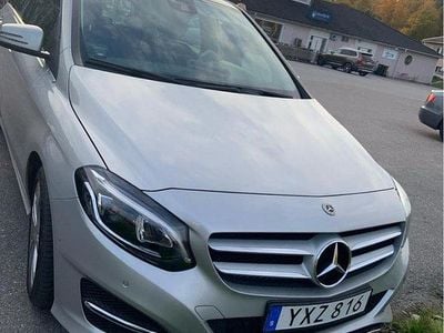 Mercedes B200