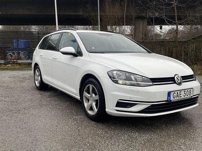 Begagnad 2018 VW Golf VII Kombi | 99 500 kr (Bra pris)