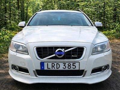 Begagnad 2011 Volvo V70 R-Design Kombi | 79 000 kr (Marknadspris)