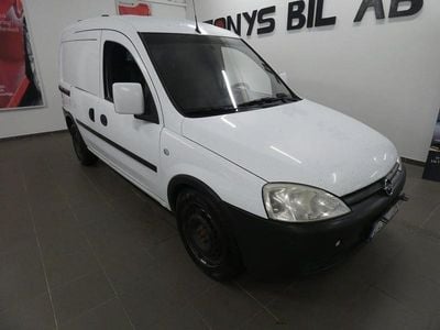 Vit Begagnad 2008 Opel Combo Van | 24 900 kr (Marknadspris)
