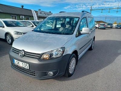 Begagnad VW Caddy 109 HK (80 kW) 2011 Silver Minibuss