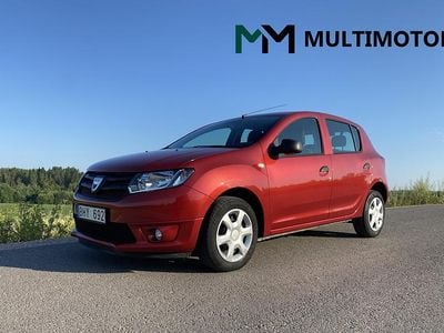 Röd Begagnad 2014 Dacia Sandero Halvkombi | 69 900 kr (Marknadspris)