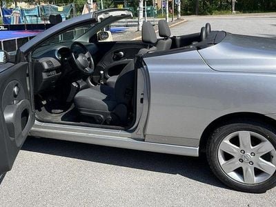 Nissan Micra C+C