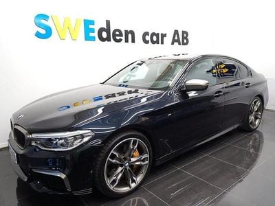 Begagnad BMW M550 Comfort Edition 463 HK (340 kW) 2018 Svart Sedan